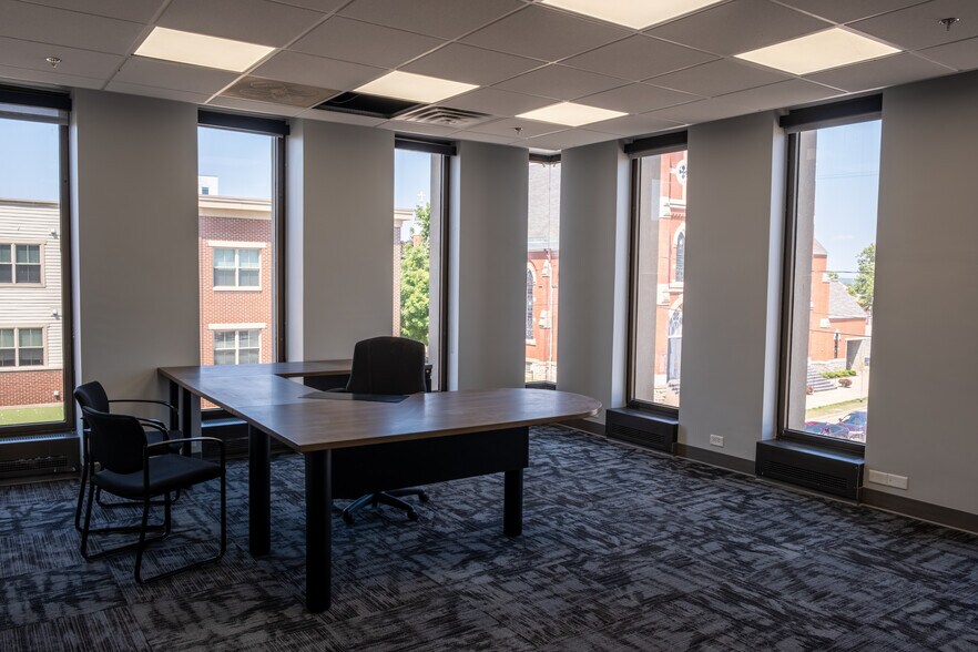 More Photos Of 221 W Webster Ave, Muskegon Medical For Sale