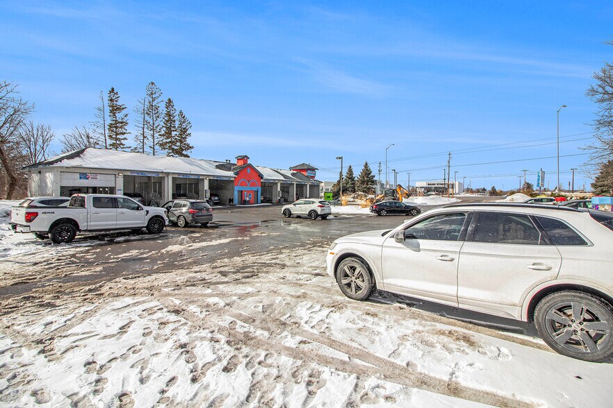 More Photos Of 2562 Bank St, Ottawa Land For Sale