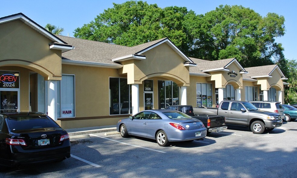 More Photos Of 2018-2026 S 50th St, Tampa Office For Lease