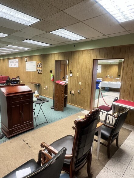 More Photos Of 2301 N 3rd St, Harrisburg Office For Sale