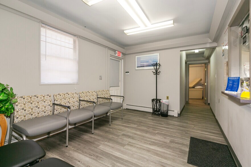 More Photos Of 421 Deer Park Ave, Babylon Medical For Sale