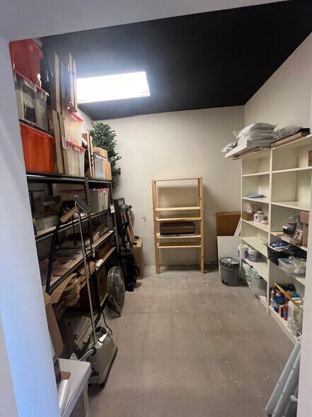 More Photos Of 9901-9935 Topanga Canyon Blvd, Chatsworth Unknown For Lease