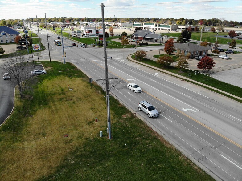 More Photos Of 1707 E Jackson St, Macomb Land For Sale