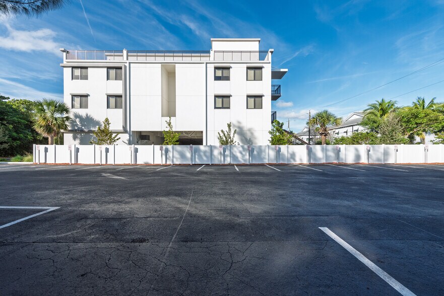 More Photos Of 1919-1925 E Atlantic Blvd, Pompano Beach Medical For Lease