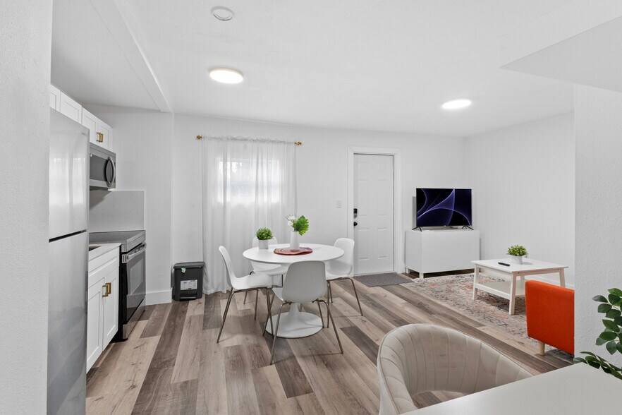 More Photos Of 790 NW 60th St, Miami Apartments For Sale