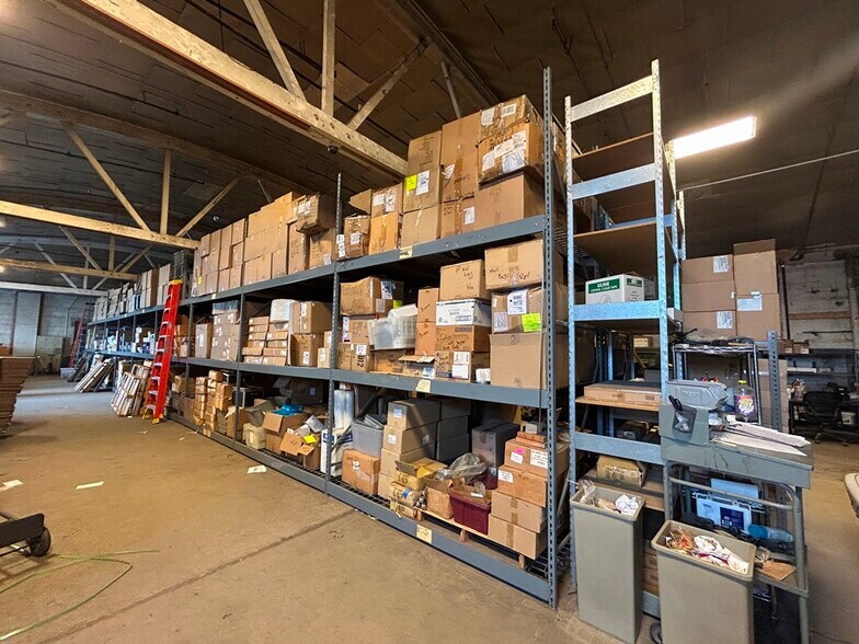 More Photos Of 4300 N Knox Ave, Chicago Warehouse For Sale