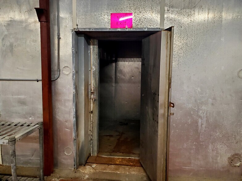 More Photos Of 1907 Sheppard Access Rd, Wichita Falls Food Processing For Lease