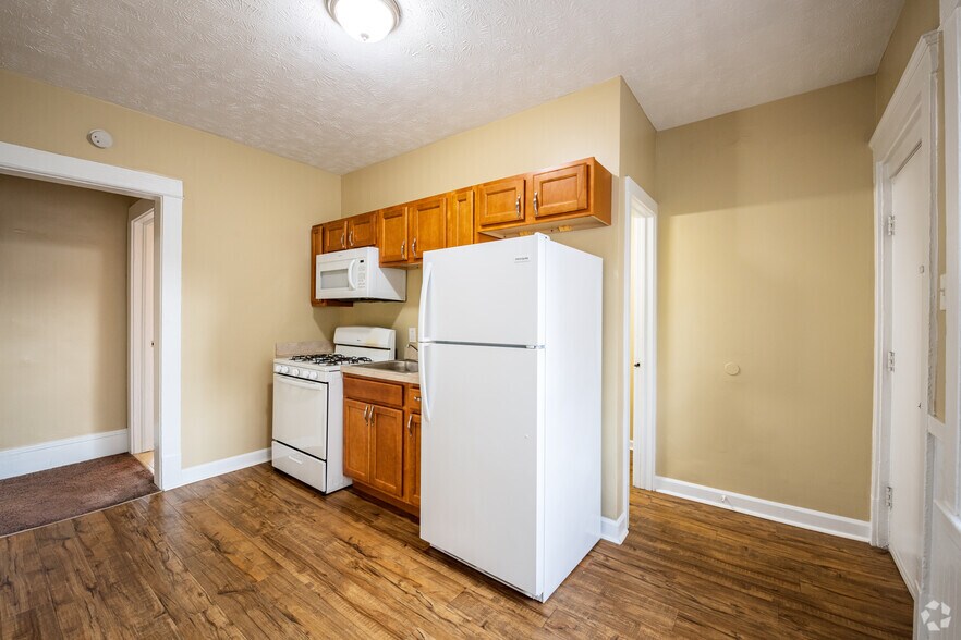 More Photos Of 2050 E 125 St, Cleveland Apartments For Sale