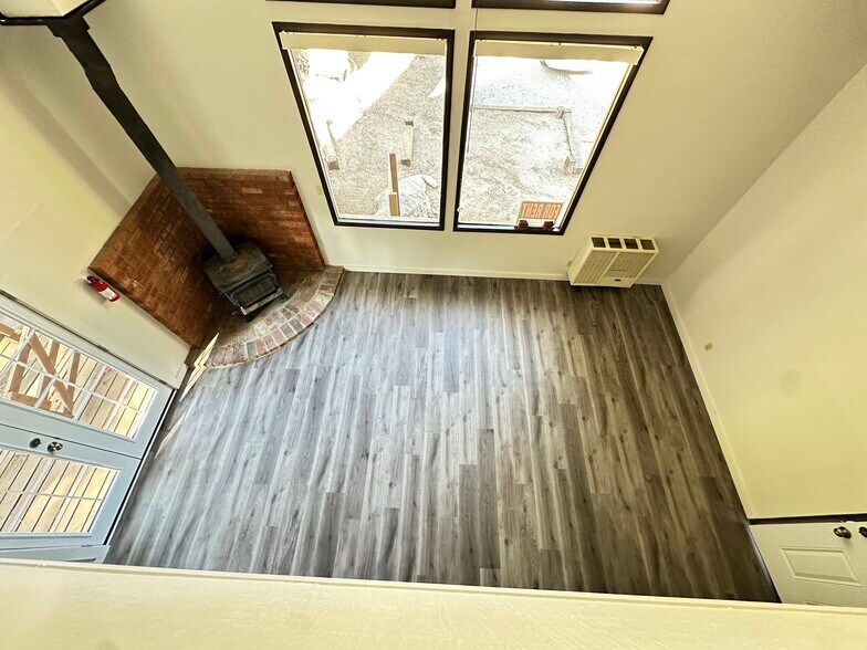 More Photos Of 26305 Delano Dr, Idyllwild-Pine Cove Apartments For Sale