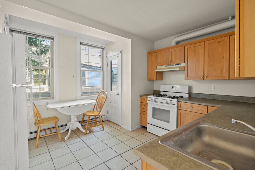 More Photos Of 45-49 8th St, Hudson Storefront Retail Residential For Sale