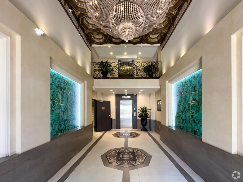 More Photos Of 9601-9621 Brighton Way, Beverly Hills Medical For Lease