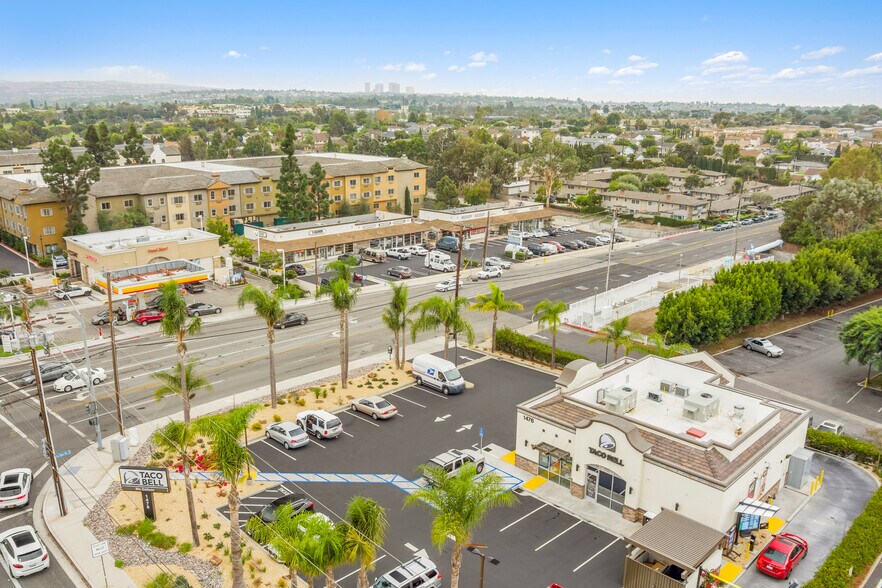 More Photos Of 20034 Santa Ana Ave, Costa Mesa Unknown For Lease