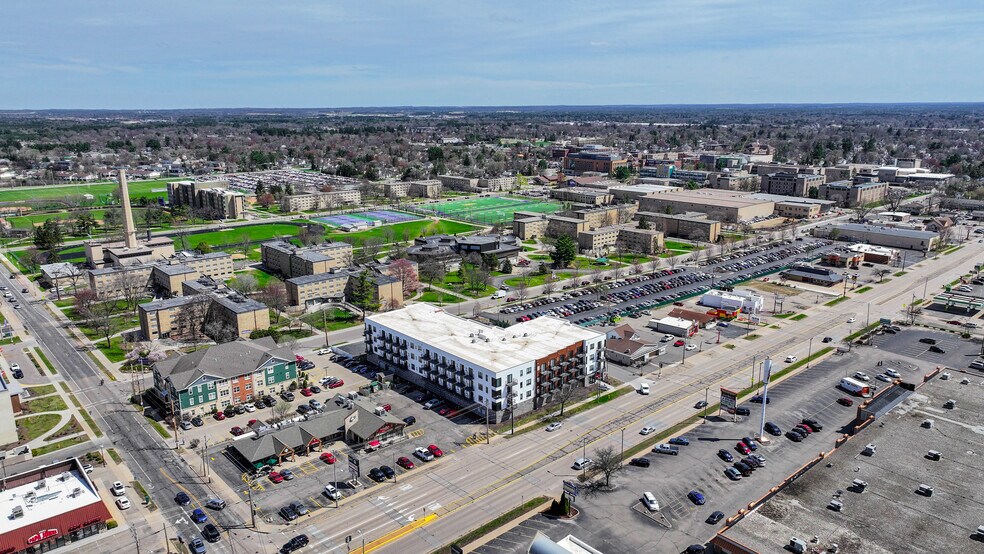 More Photos Of 209 Division St, Stevens Point Apartments For Lease