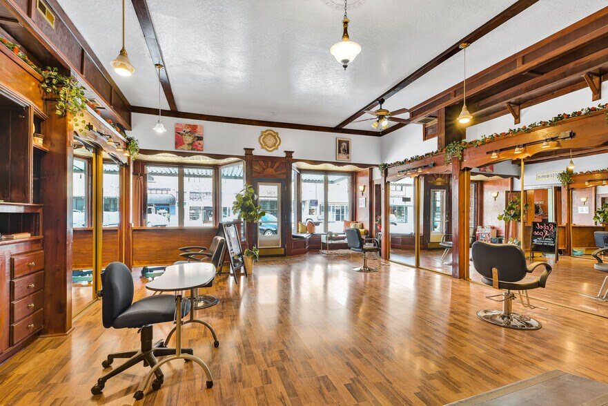 More Photos Of 16 N Main St, Payette Storefront Retail Residential For Sale