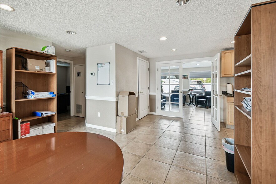 More Photos Of ,  Office For Sale