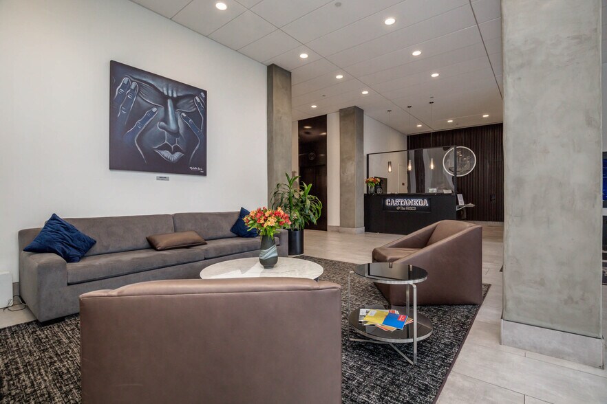 More Photos Of 900-914 Olive St, Saint Louis Office Residential For Lease