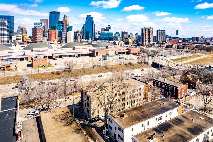 More Photos Of 137 E 17th St, Minneapolis Apartments For Sale