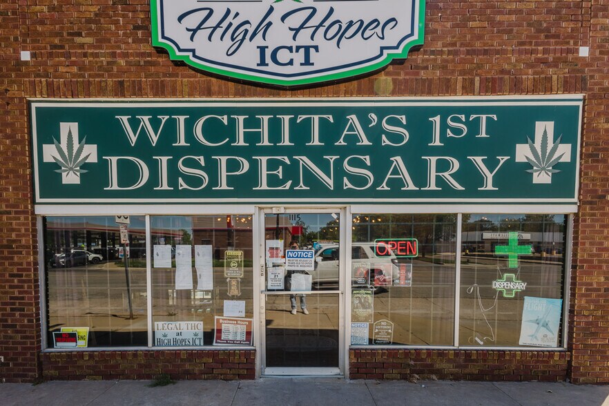 More Photos Of 1115 W Douglas Ave, Wichita Storefront For Sale