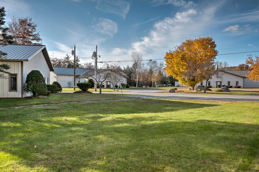 More Photos Of 867 Route 12, Westmoreland Flex For Lease