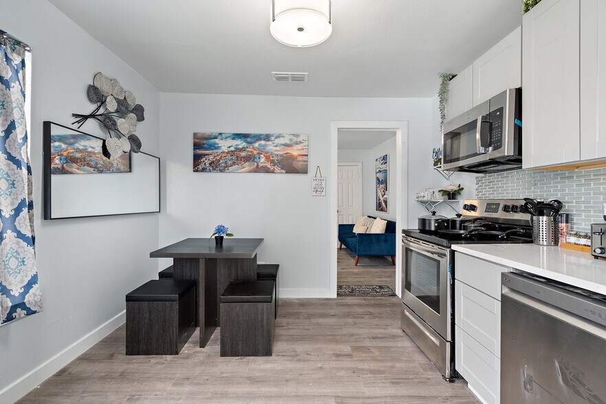 More Photos Of 2308 Britton Dr, Dallas Apartments For Sale