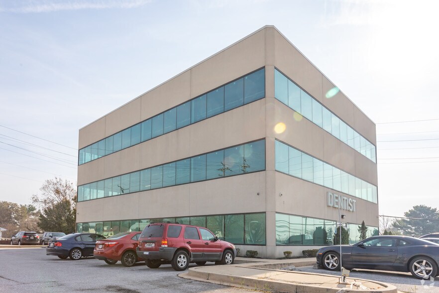 More Photos Of 5801 Ritchie Hwy, Brooklyn Medical For Lease