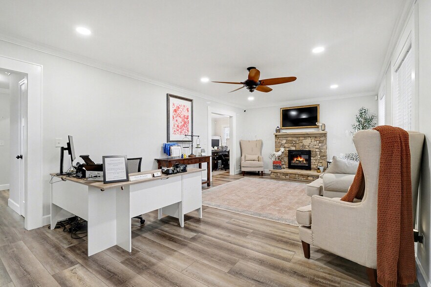 More Photos Of 783 Grove St N, Dahlonega Office For Sale