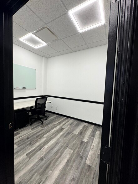 More Photos Of 2131 Maryland Ave, Baltimore Apartments For Lease