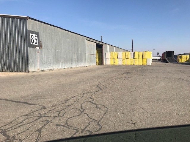 More Photos Of 120 Washington St, Bakersfield Warehouse For Sale