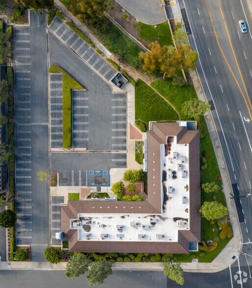 More Photos Of 22471 Aspan St, Lake Forest Office For Sale