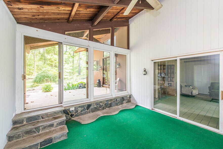 More Photos Of 40 Brighton Rd, Andover Specialty For Sale