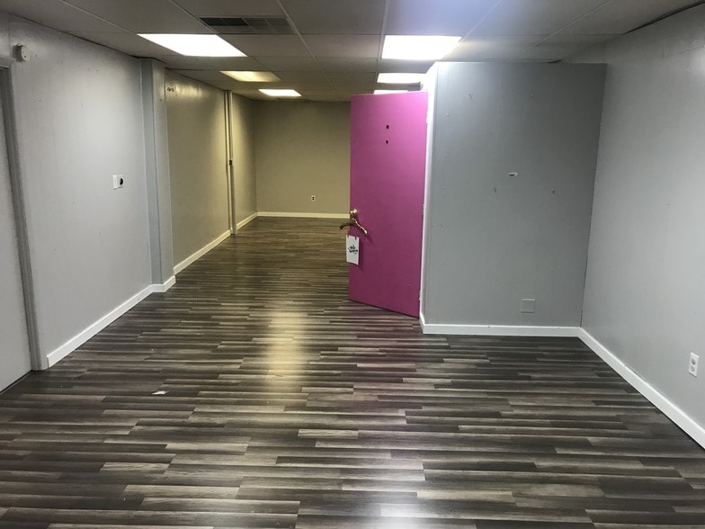 More Photos Of 204-212 E King St, Shippensburg Apartments For Lease