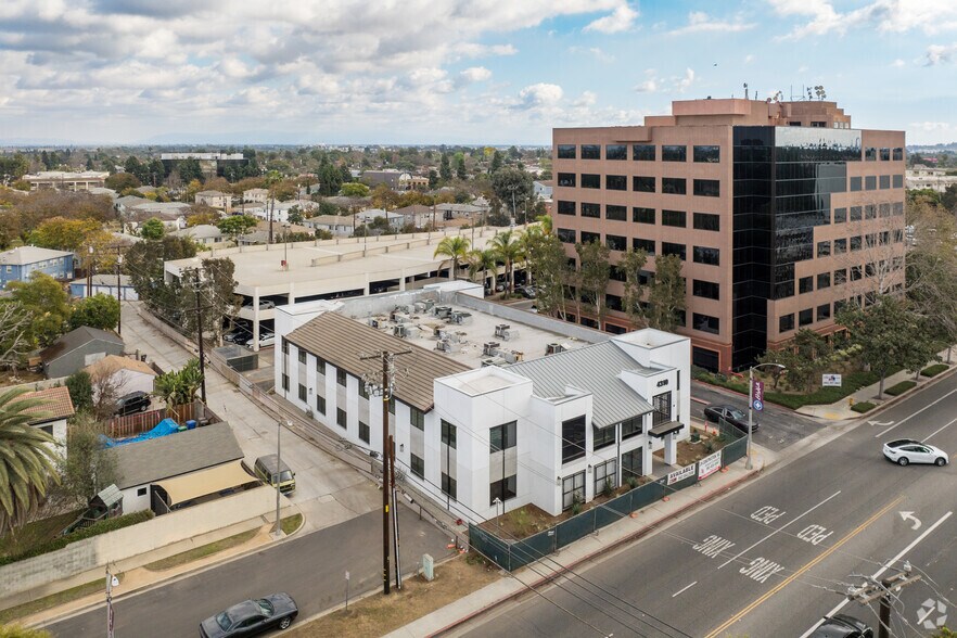 More Photos Of 4310 Long Beach Blvd, Long Beach Medical For Lease