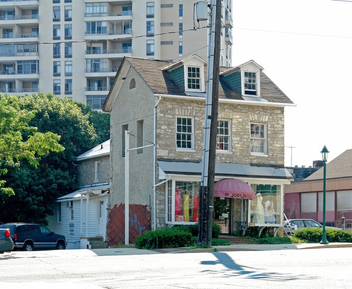 More Photos Of 617 York Rd, Towson Freestanding For Sale