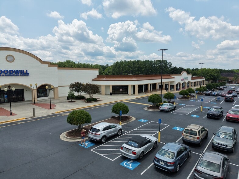 More Photos Of 2100 Riverside Pky, Lawrenceville Unknown For Lease