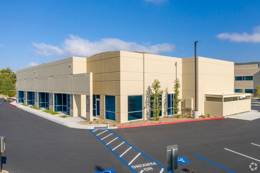 Primary Photo Of 737 Windy Point Dr, San Marcos Warehouse For Lease