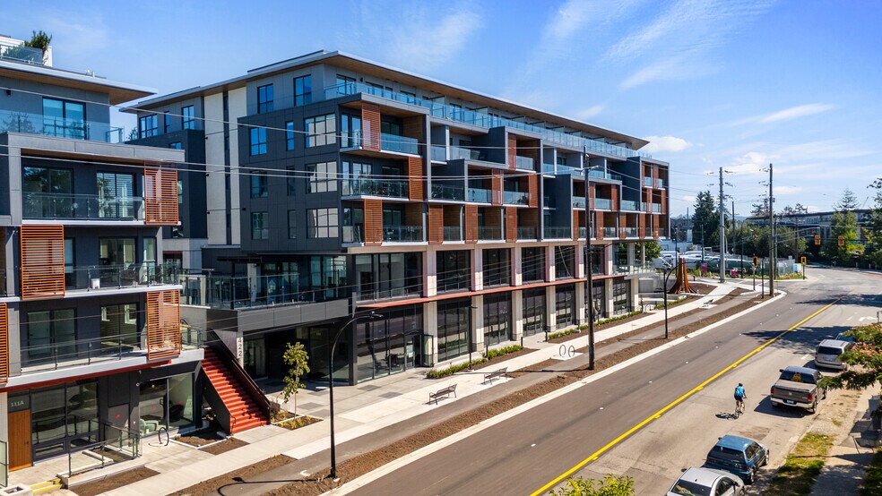 More Photos Of 422 3rd St E, North Vancouver Apartments For Lease