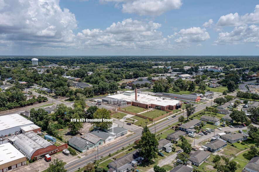 More Photos Of 621 Greenfield St, Wilmington Storefront Retail Office For Lease
