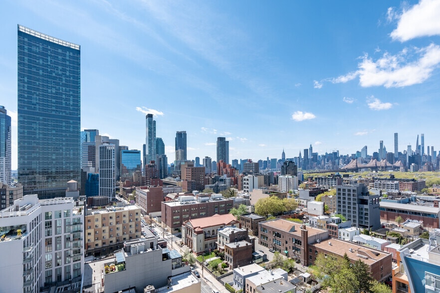 More Photos Of 39-05 29th St, Long Island City Hotel For Sale