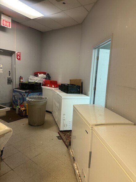 More Photos Of 7107 E Main St, Reynoldsburg Freestanding For Lease