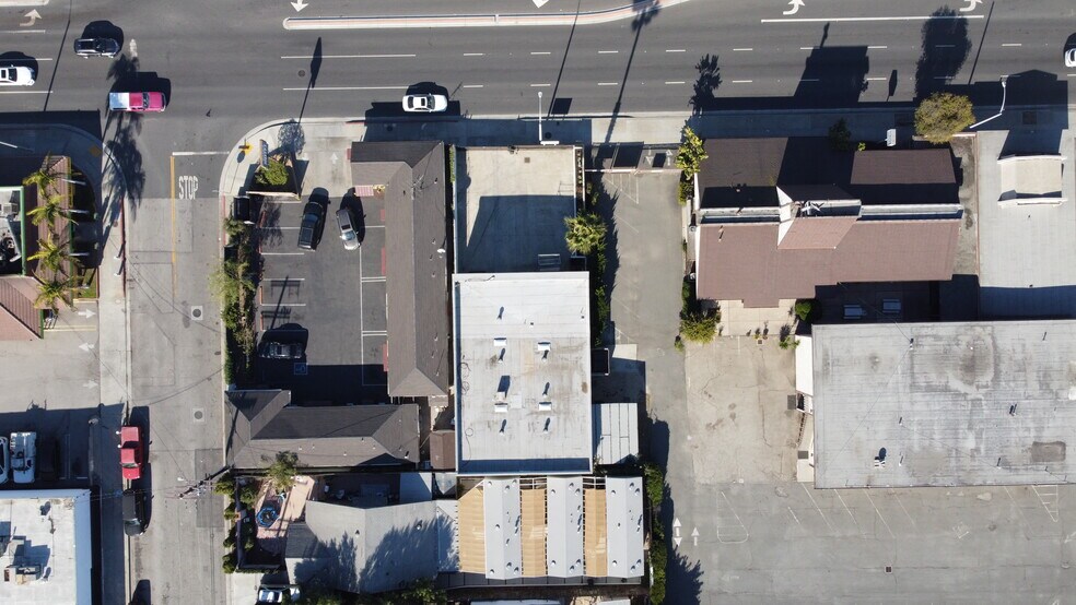 More Photos Of 1448 W Rosecrans Ave, Gardena Warehouse For Sale