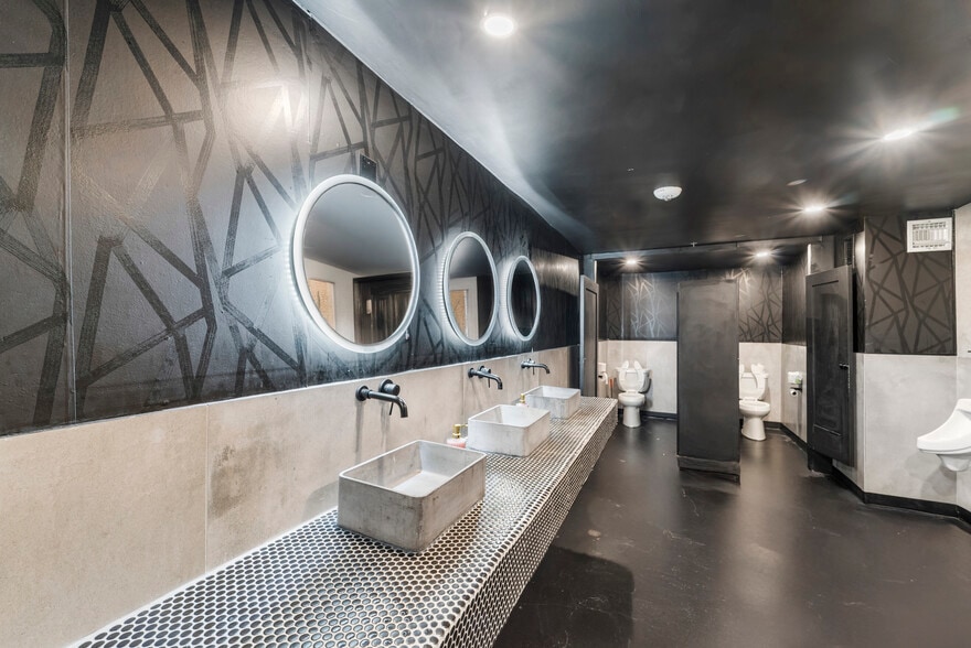 More Photos Of 18326 Tuscany Stone, San Antonio Restaurant For Sale