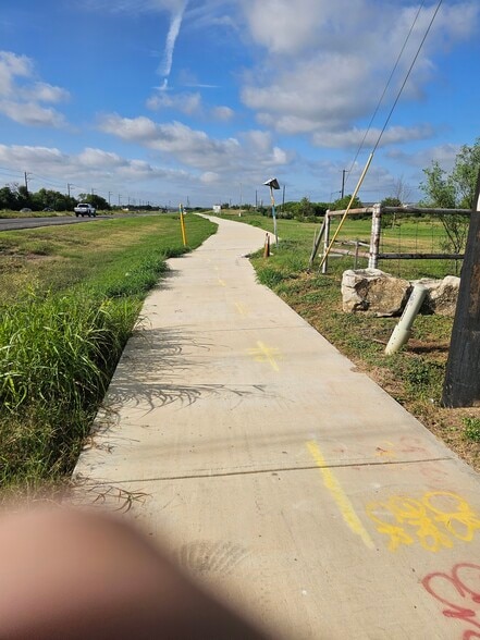 More Photos Of 13699 US 281, San Antonio Land For Sale