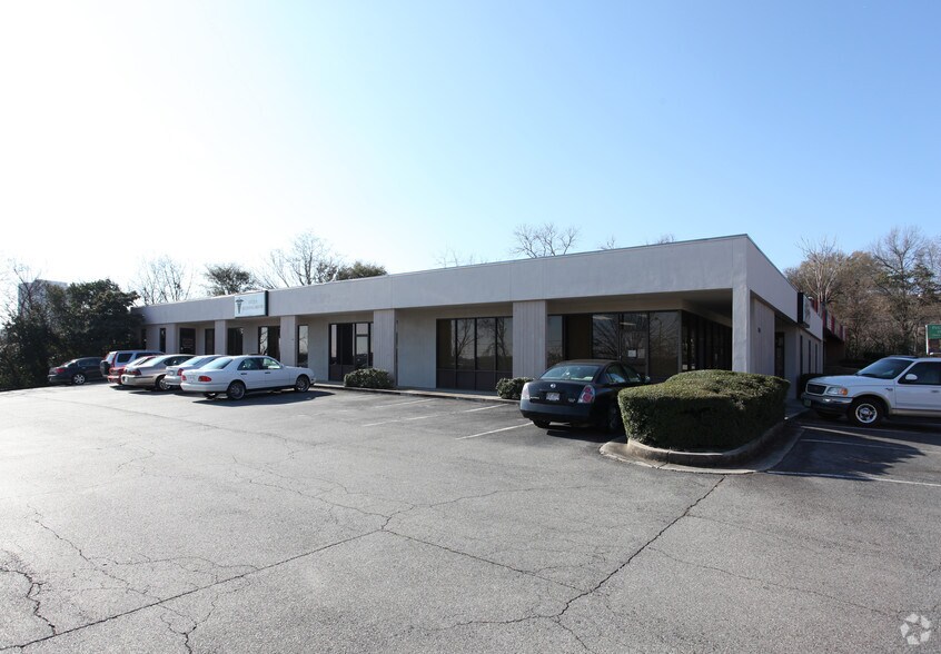 More Photos Of 204 Spring St, Macon-Bibb Office For Sale