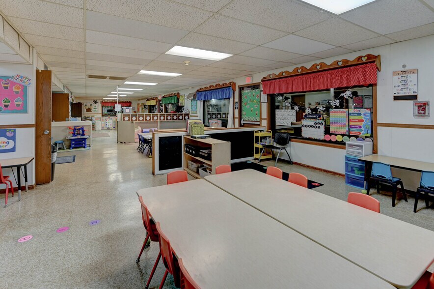 More Photos Of 2901 M 291 Frontage Rd, Independence Schools For Sale