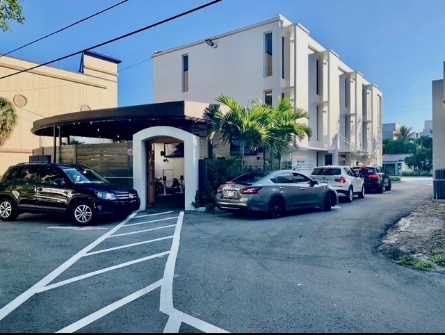 Primary Photo Of 727 NE 3rd Ave, Fort Lauderdale Loft Creative Space For Lease