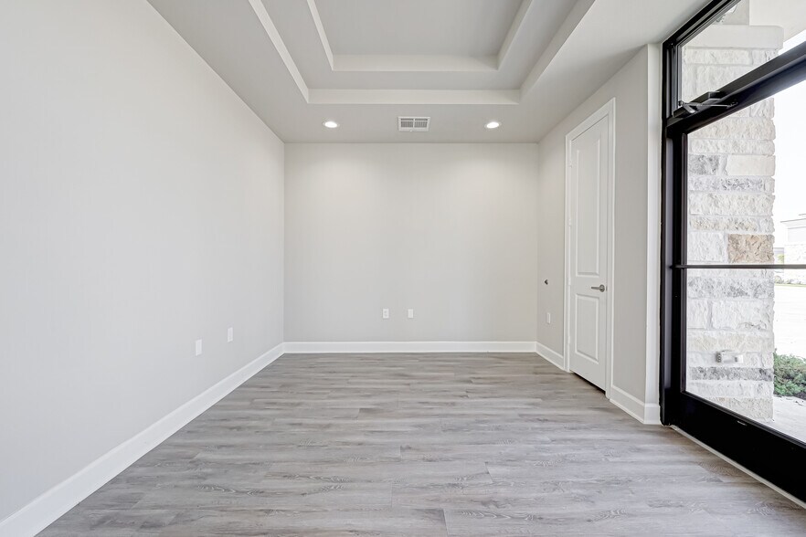 More Photos Of 3129 Kingsley Dr, Pearland Medical For Sale