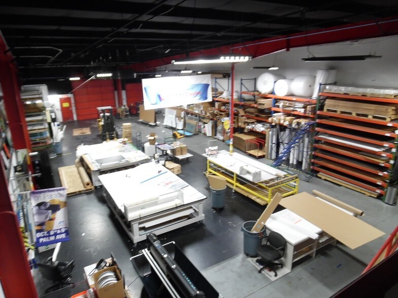 More Photos Of 885 Tallevast Rd, Sarasota Manufacturing For Lease