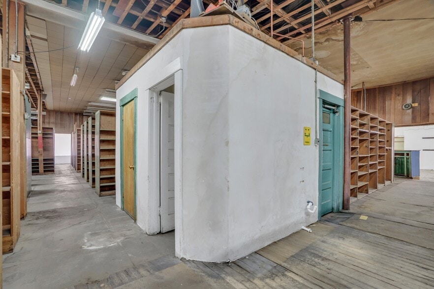 More Photos Of 1020 H St, Modesto General Retail For Sale