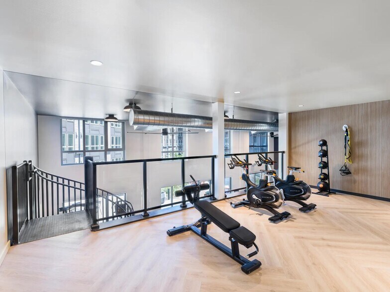 More Photos Of 12230 SW Broadway St, Beaverton Apartments For Lease