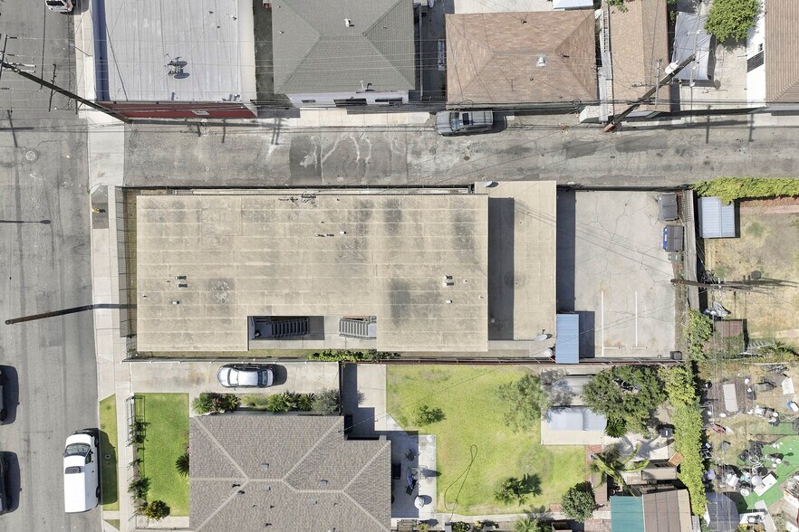 More Photos Of 10621 San Carlos Ave, South Gate Multifamily For Sale